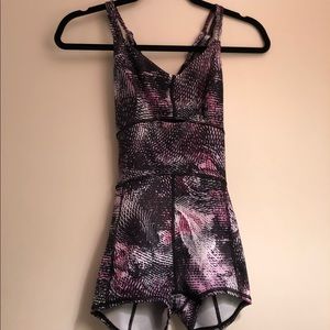 Lululemon “Purr-suit Onesie” size 4